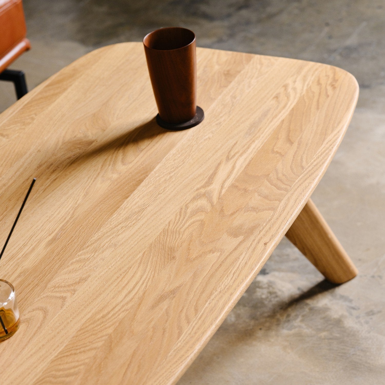 Salontafel van massief eikenhout 'Liv'