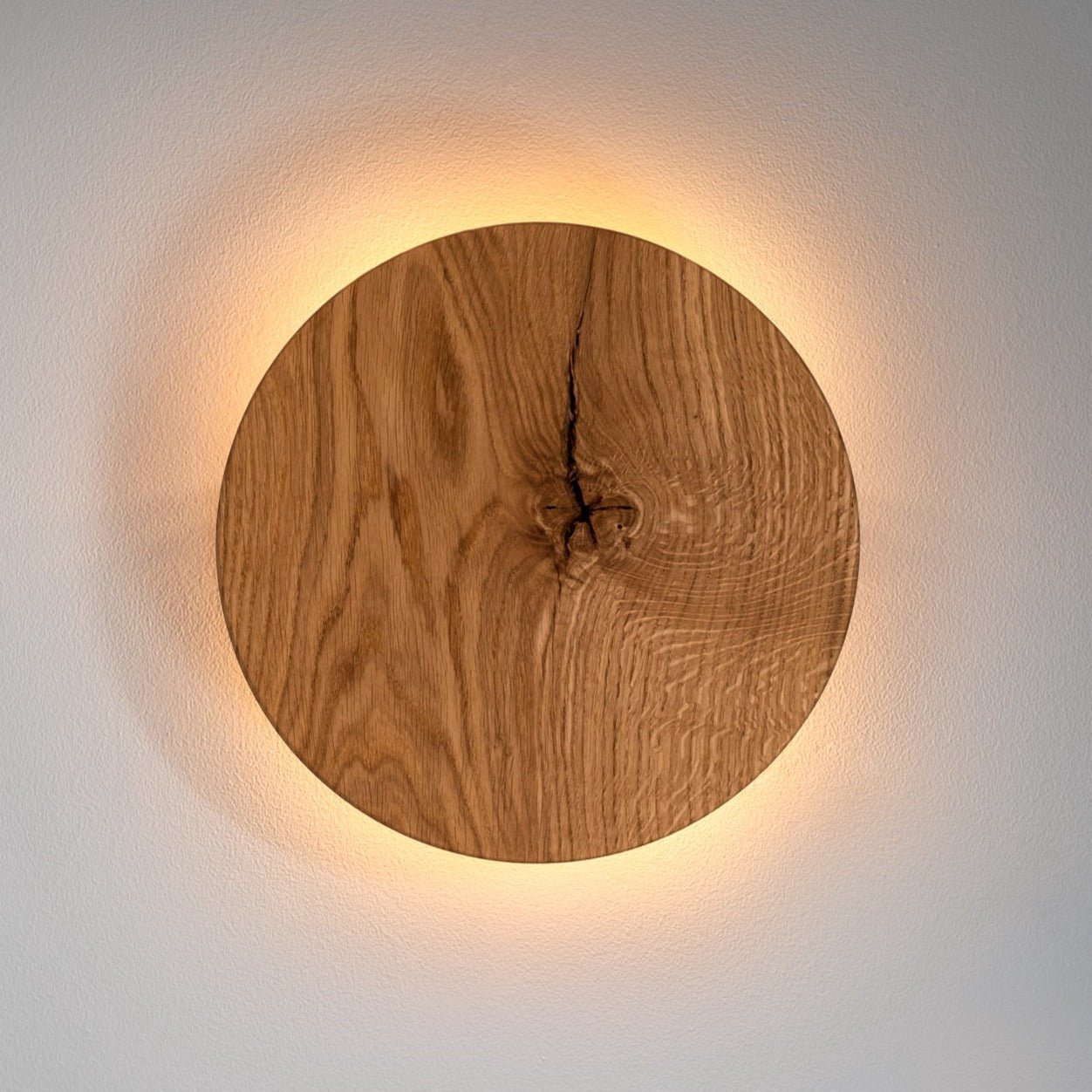 Wandlamp zwart met hout 31 cm incl. LED met schakelaar - Teline Wandlamp zwart met hout 31 cm incl. LED met schakelaar - Teline